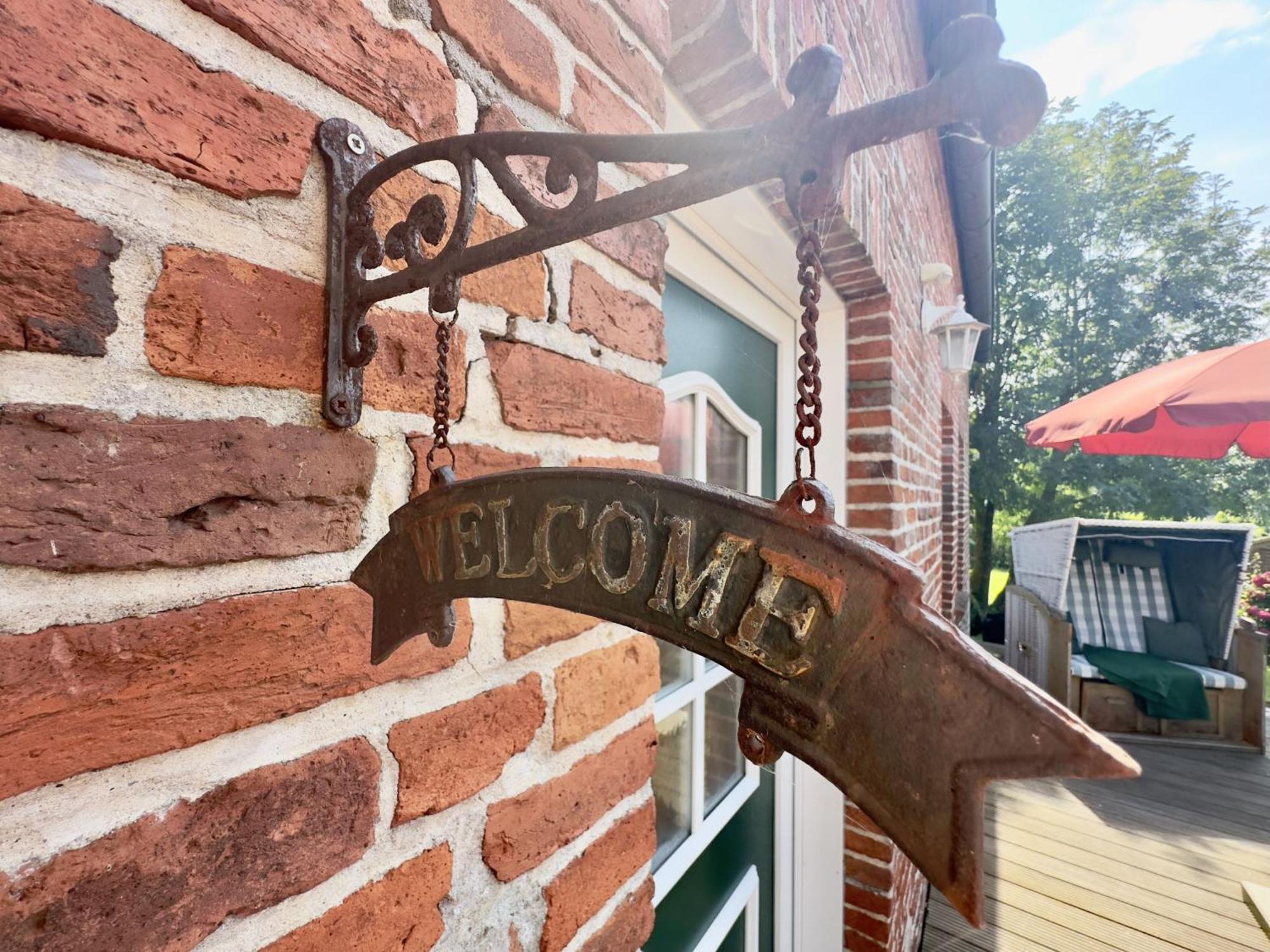 Ferienwohnung Gulfhof Butendiek - Luett Stuuv Neuharlingersiel Exterior foto